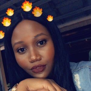 Meet your Posher, Shenail